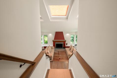21 Hampton Lane New Canaan CT 06840