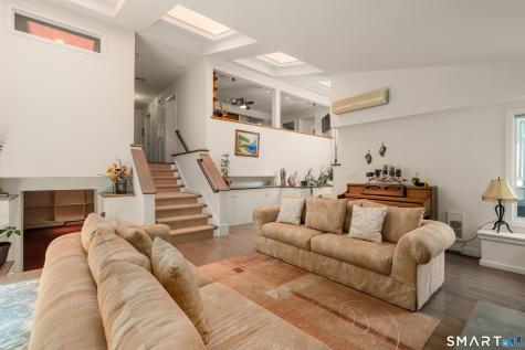 21 Hampton Lane New Canaan CT 06840
