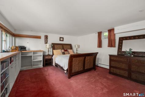 21 Hampton Lane New Canaan CT 06840