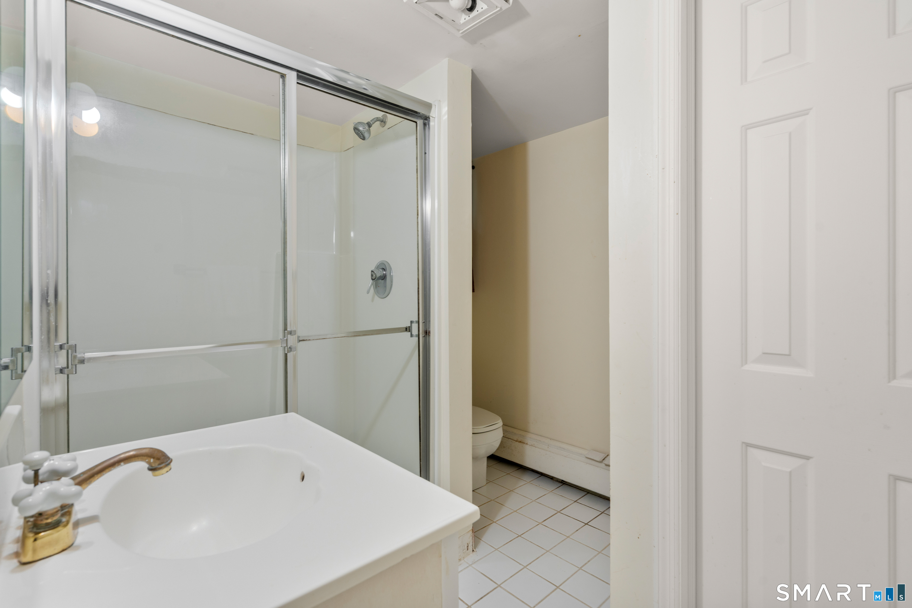 21 Hampton Lane New Canaan CT 06840