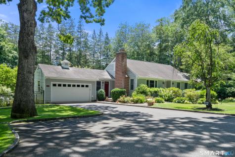 21 Hampton Lane New Canaan CT 06840