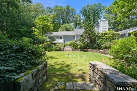 21 Hampton Lane New Canaan CT 06840