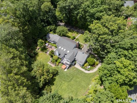 21 Hampton Lane New Canaan CT 06840