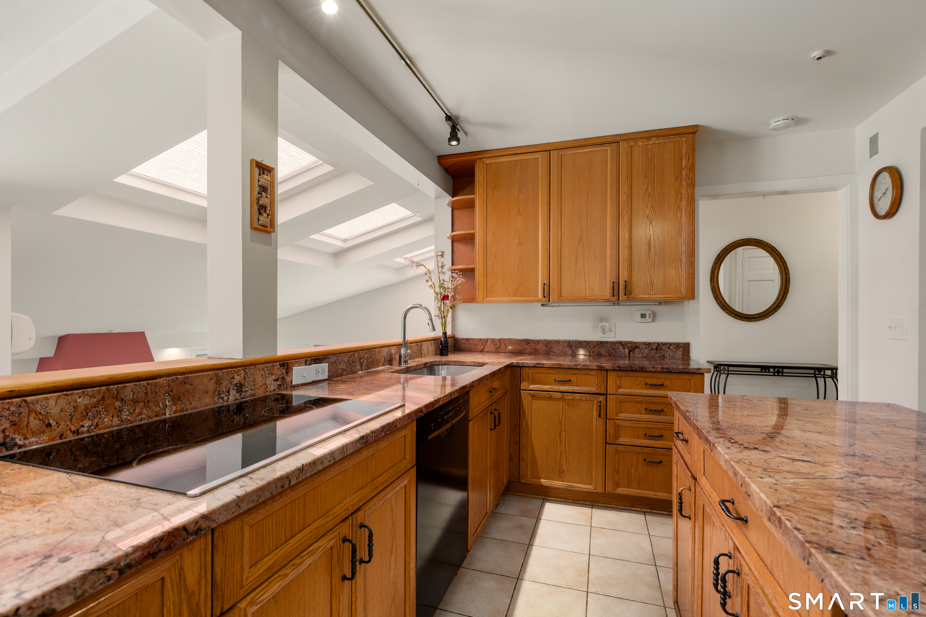 21 Hampton Lane New Canaan CT 06840