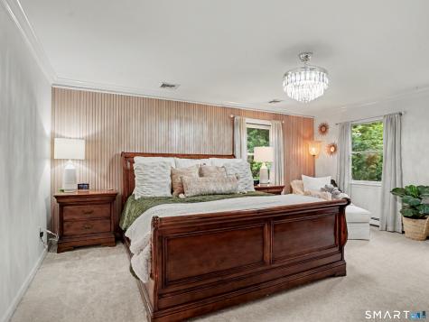 9 Fox Hollow Lane Newtown CT 06482