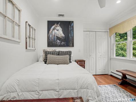 9 Fox Hollow Lane Newtown CT 06482