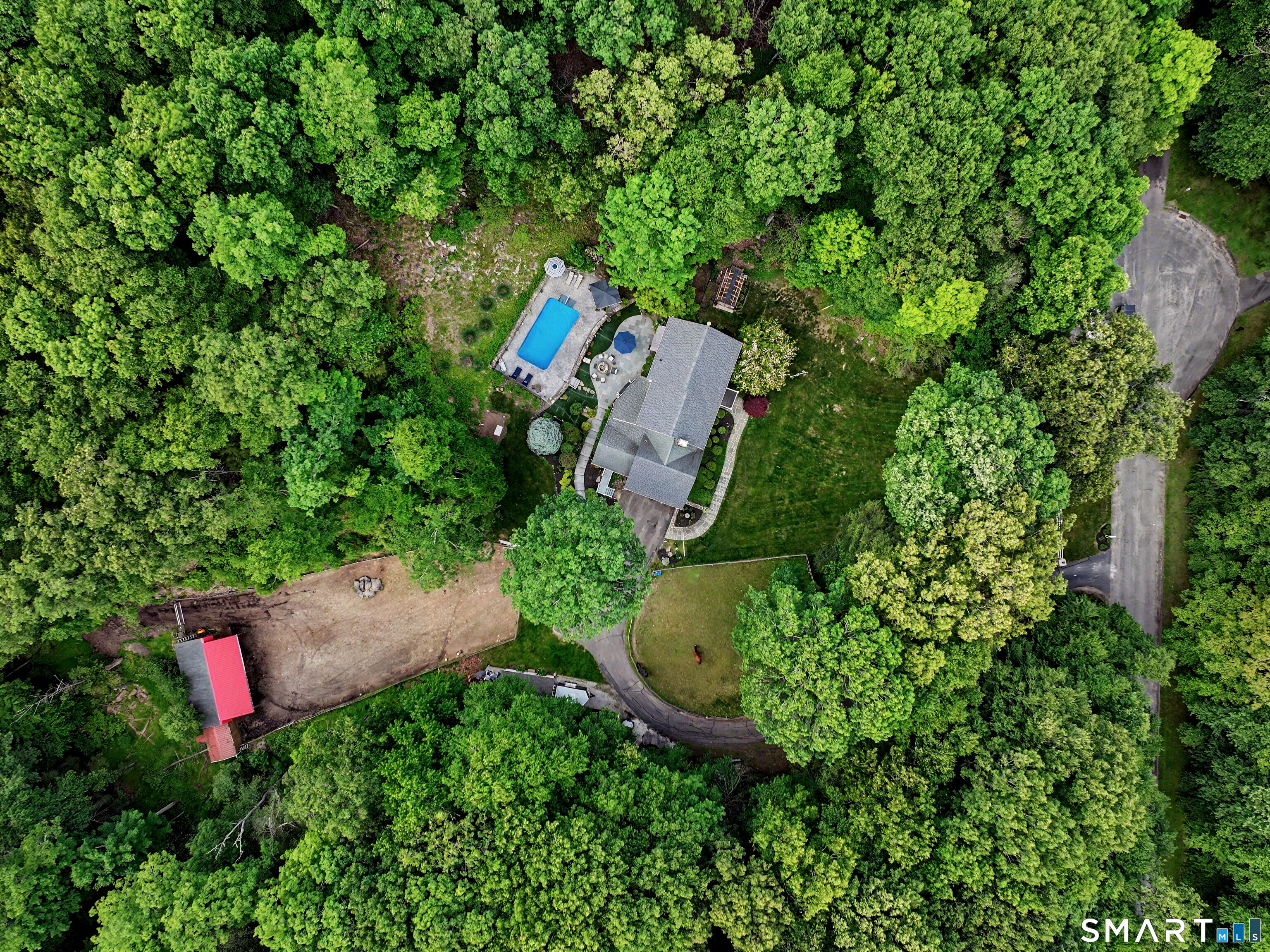 9 Fox Hollow Lane Newtown CT 06482