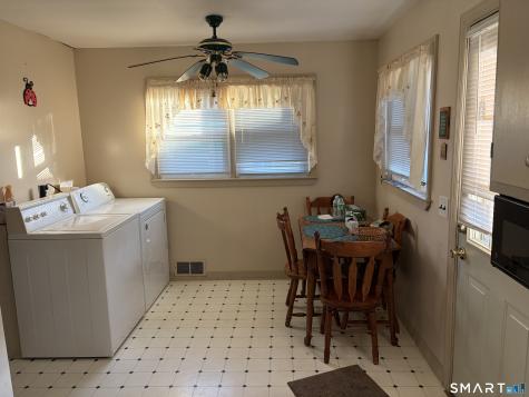 34 Mallory Street Danbury CT 06810