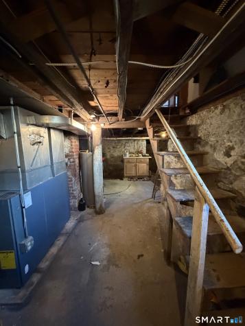 34 Mallory Street Danbury CT 06810