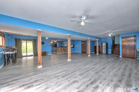2262 Ridge Road North Haven CT 06473
