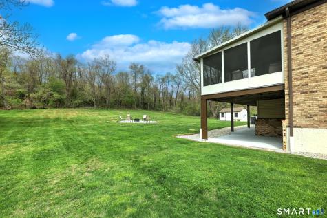 2262 Ridge Road North Haven CT 06473