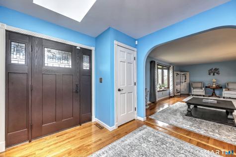 2262 Ridge Road North Haven CT 06473