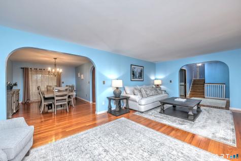 2262 Ridge Road North Haven CT 06473
