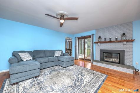 2262 Ridge Road North Haven CT 06473