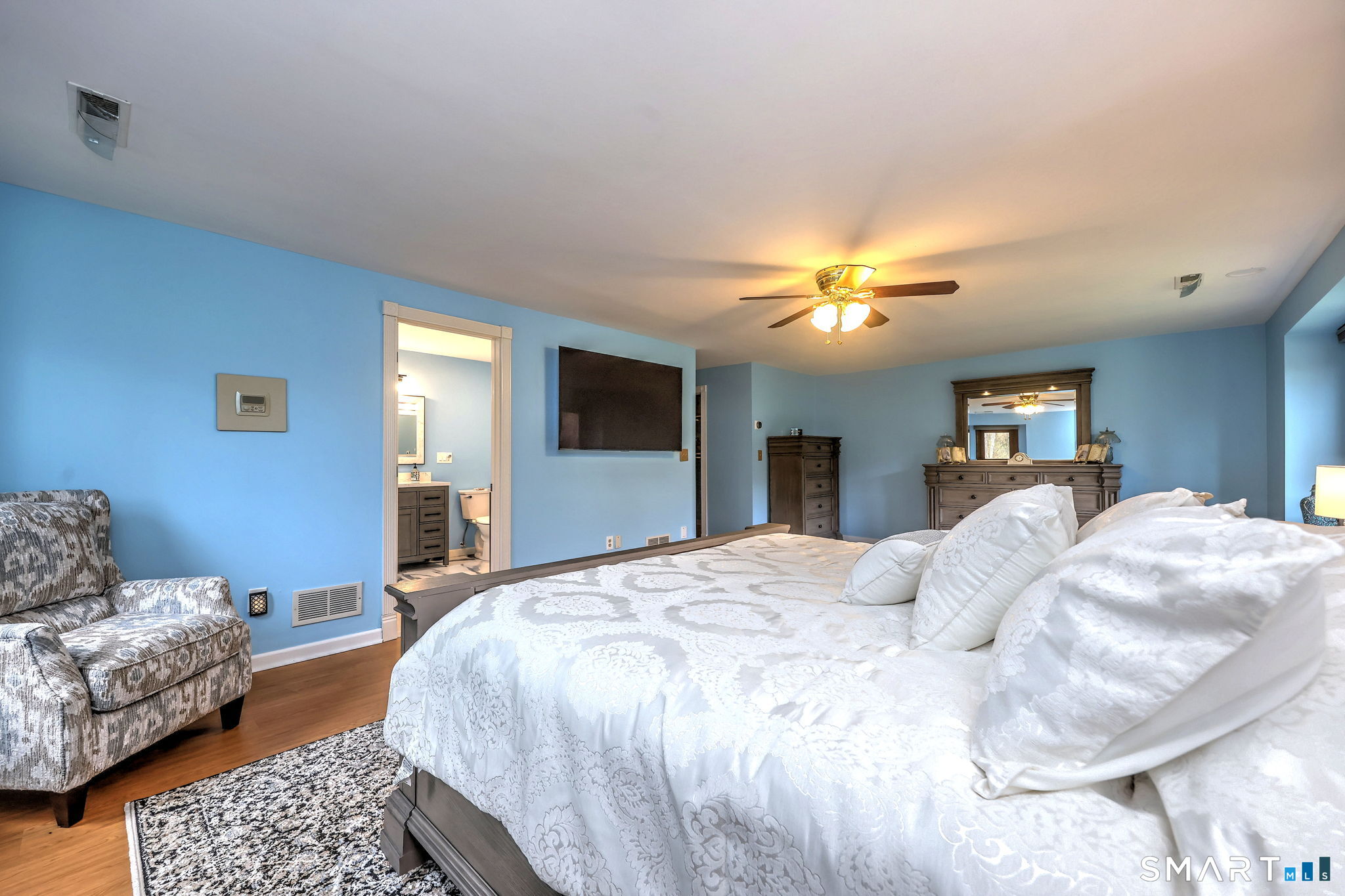 2262 Ridge Road North Haven CT 06473