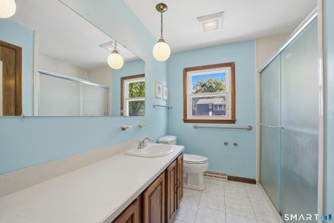 27 Homesteader Lane West Haven CT 06516