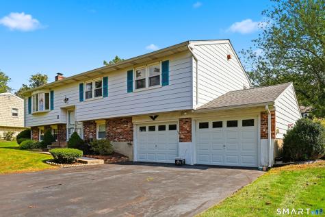 27 Homesteader Lane West Haven CT 06516