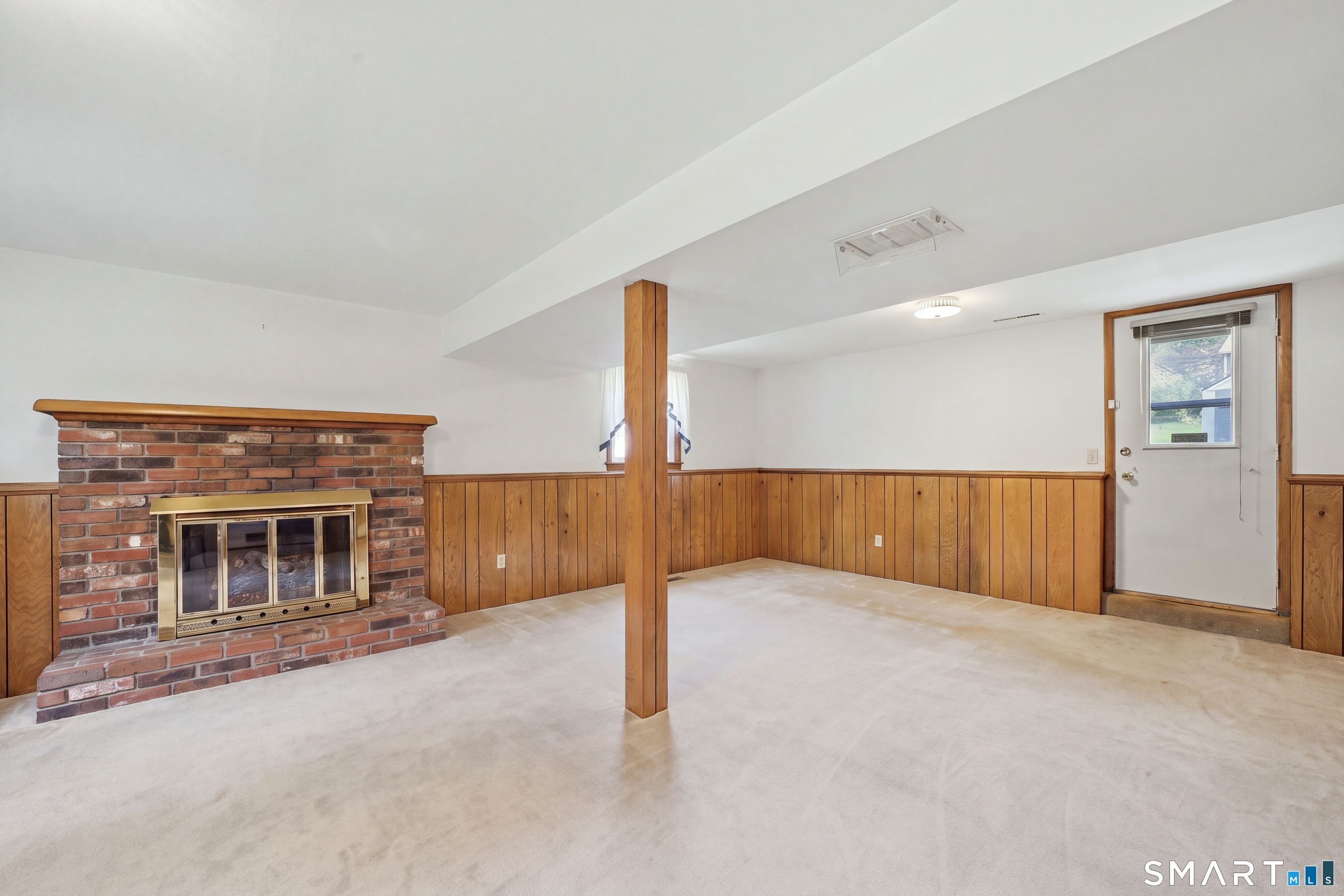 27 Homesteader Lane West Haven CT 06516