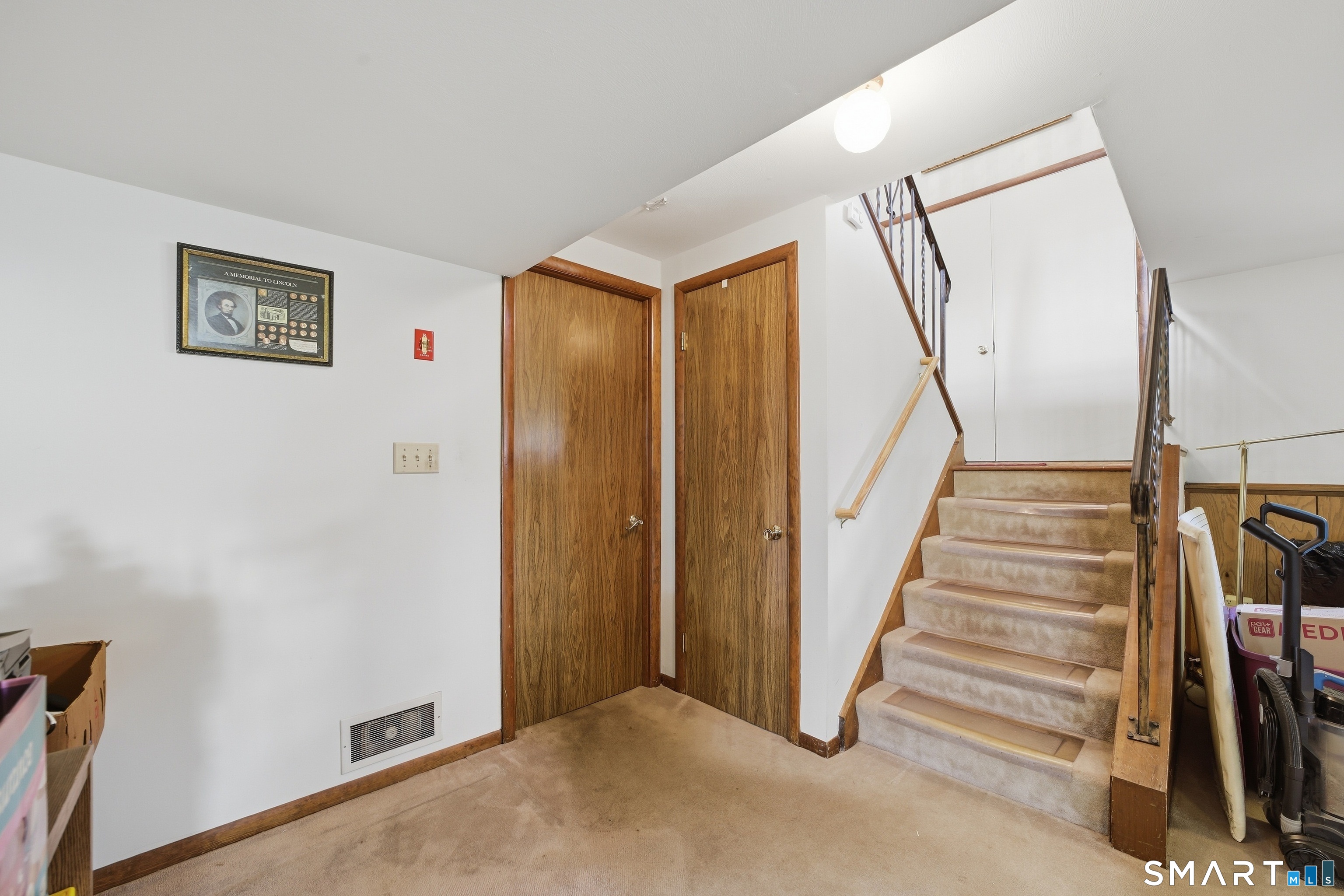 27 Homesteader Lane West Haven CT 06516