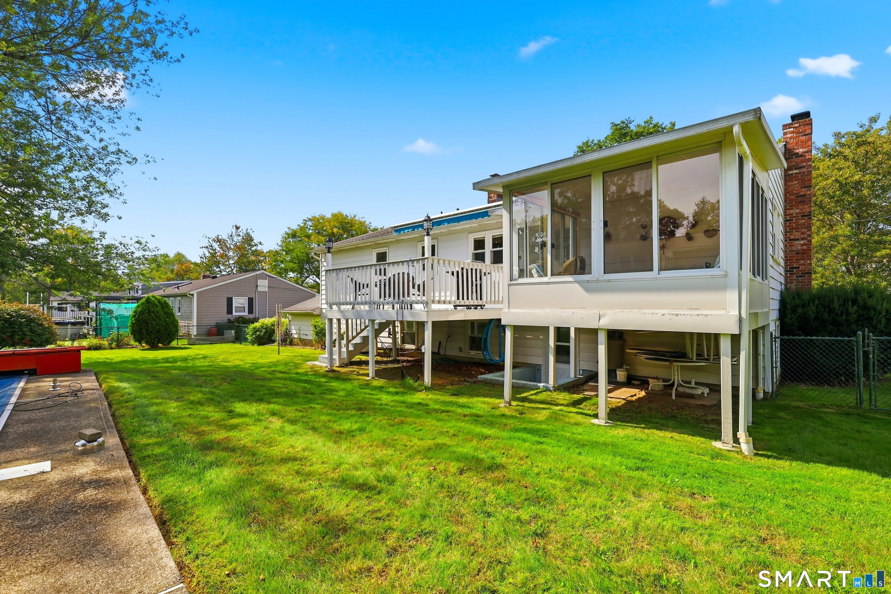 27 Homesteader Lane West Haven CT 06516