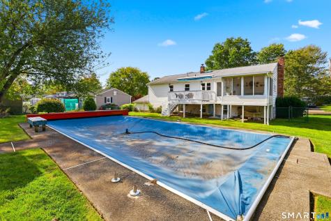 27 Homesteader Lane West Haven CT 06516