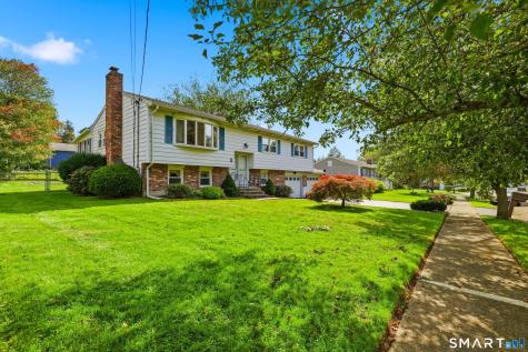 27 Homesteader Lane West Haven CT 06516