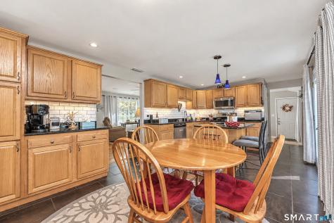 526 Westfield Street Middletown CT 06457