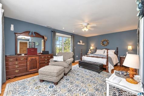 526 Westfield Street Middletown CT 06457