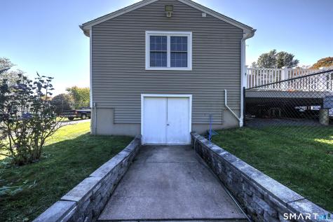 526 Westfield Street Middletown CT 06457