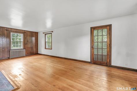 22 Tomlinson Road Seymour CT 06483