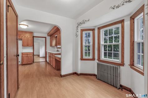 22 Tomlinson Road Seymour CT 06483