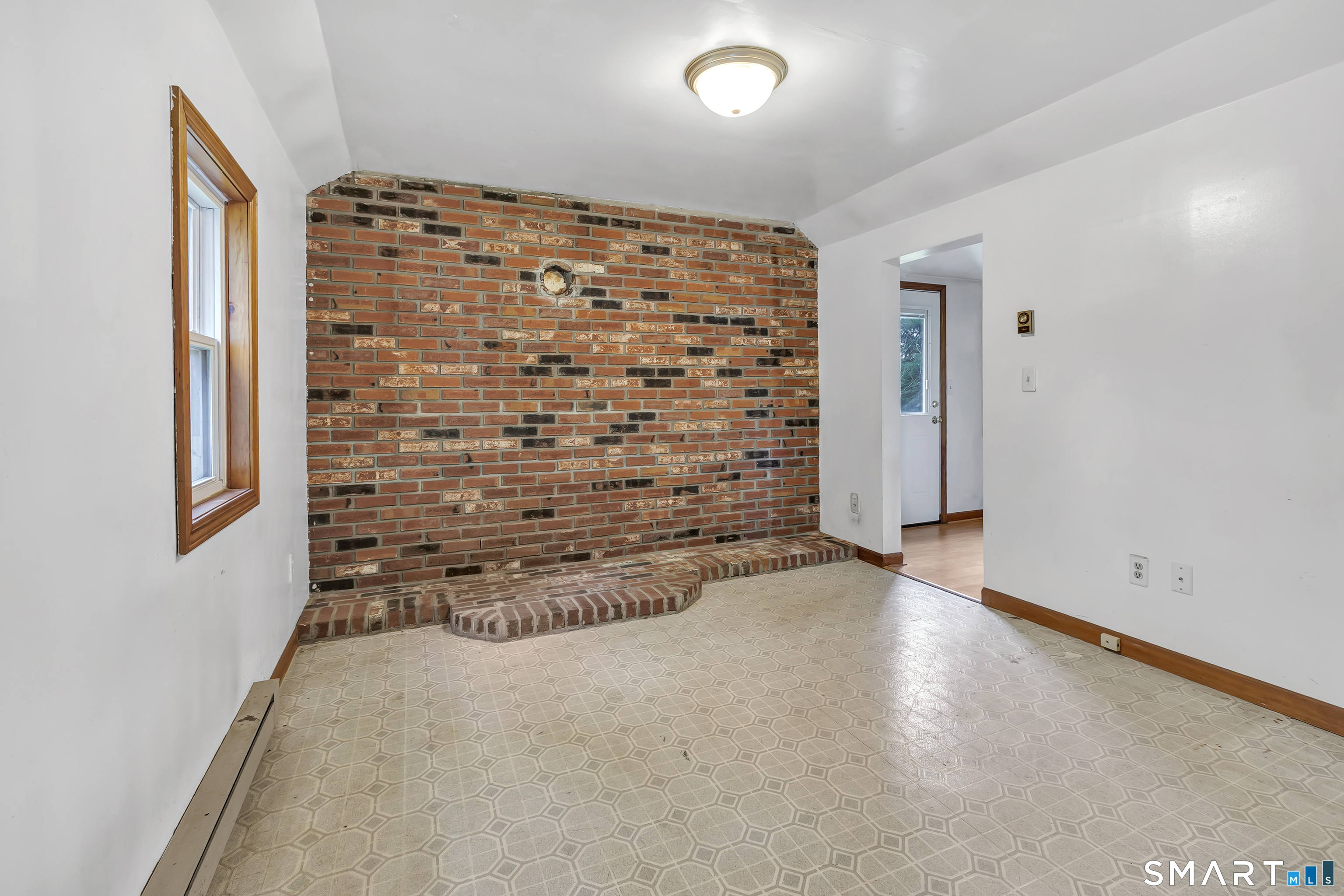 22 Tomlinson Road Seymour CT 06483