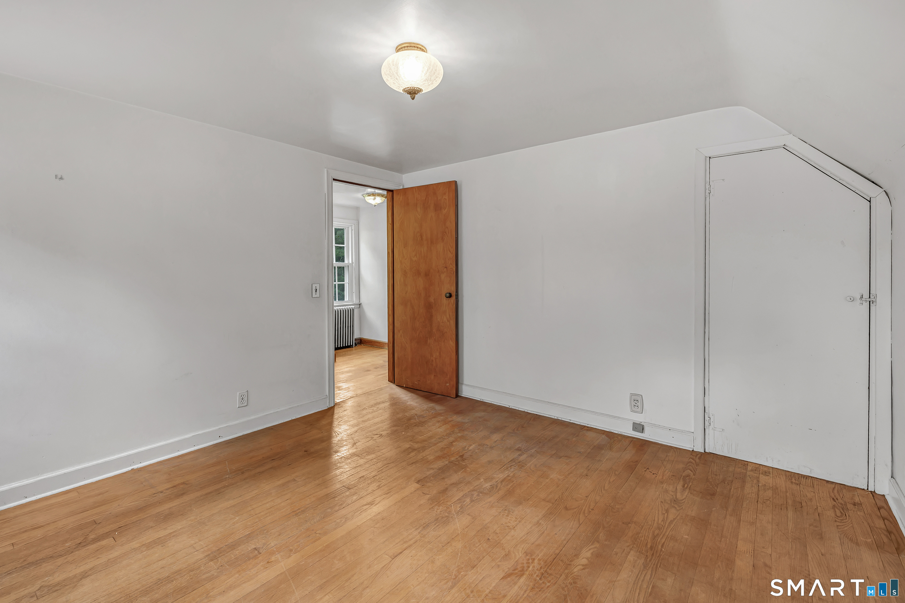 22 Tomlinson Road Seymour CT 06483