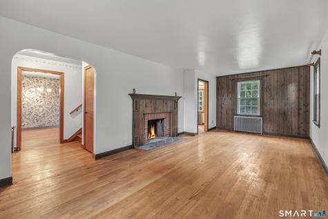 22 Tomlinson Road Seymour CT 06483