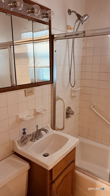 396 Garibaldi Avenue Stratford CT 06615