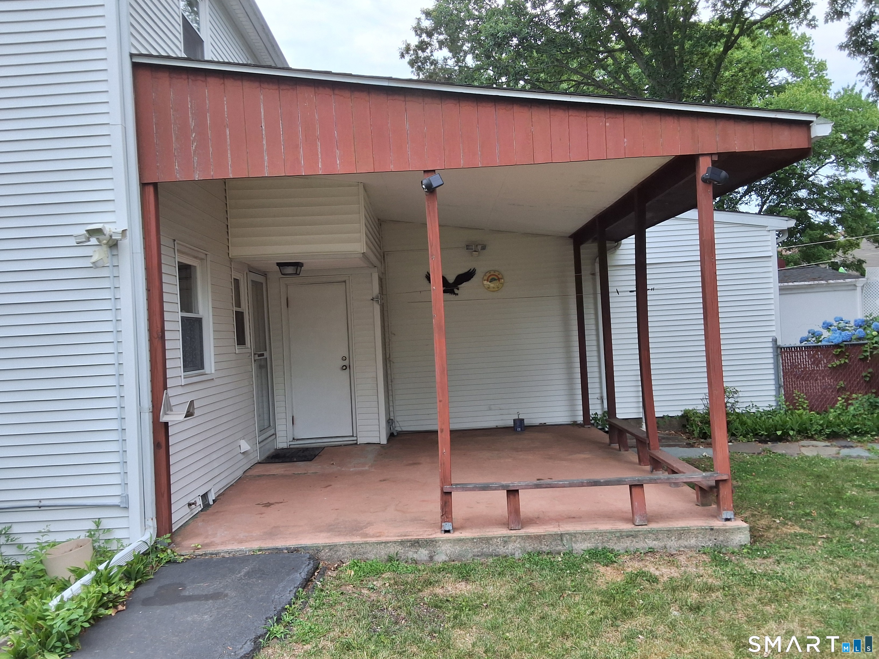 396 Garibaldi Avenue Stratford CT 06615