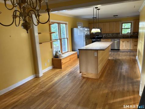30 Mettler Street Woodbridge CT 06525