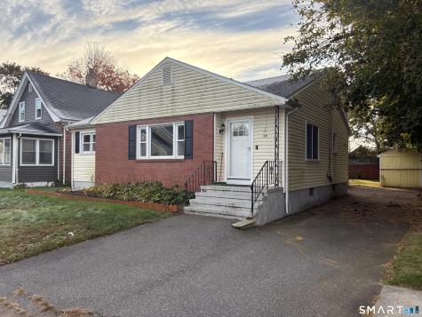 30 Mettler Street Woodbridge CT 06525
