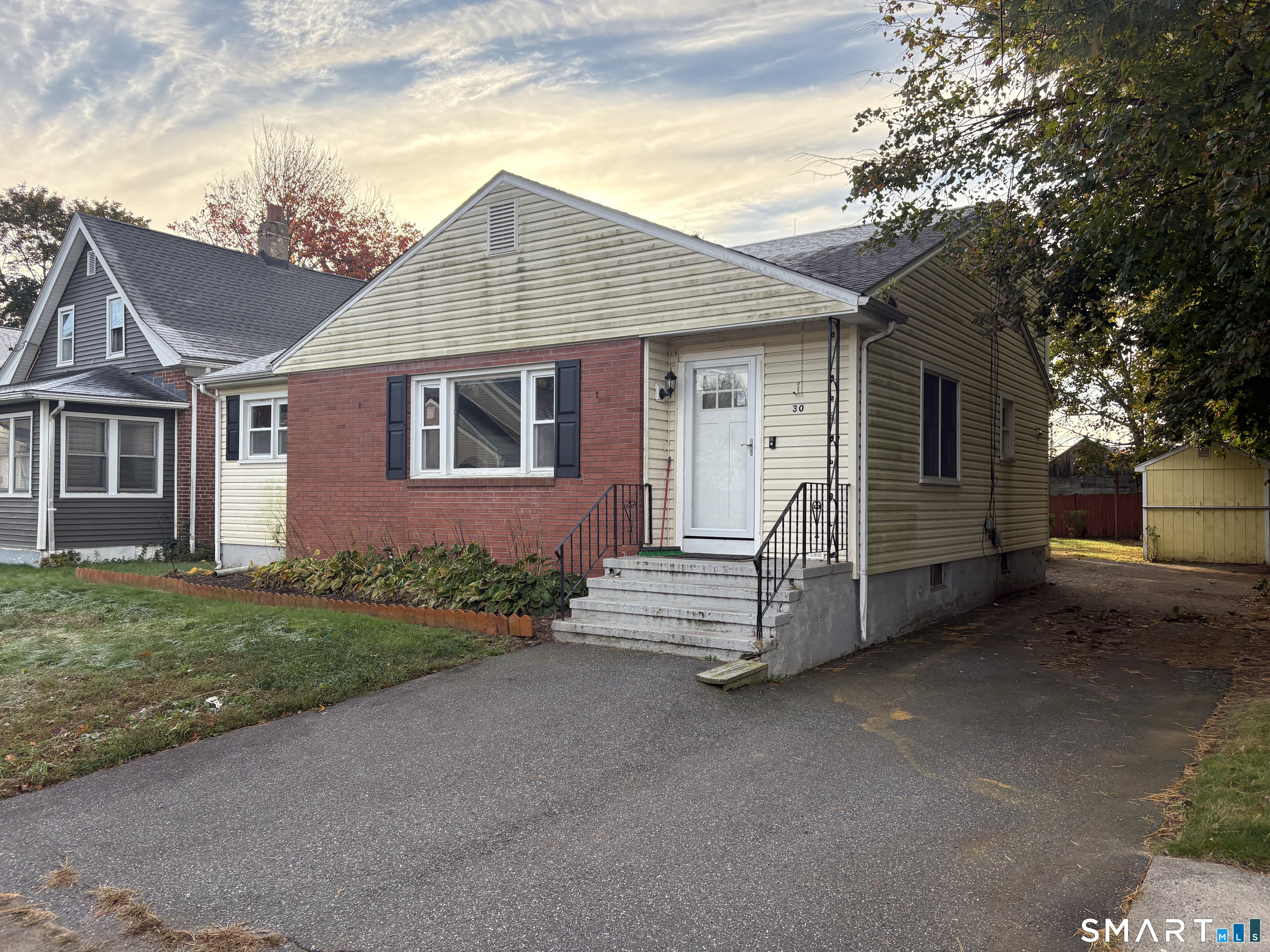 30 Mettler Street Woodbridge CT 06525