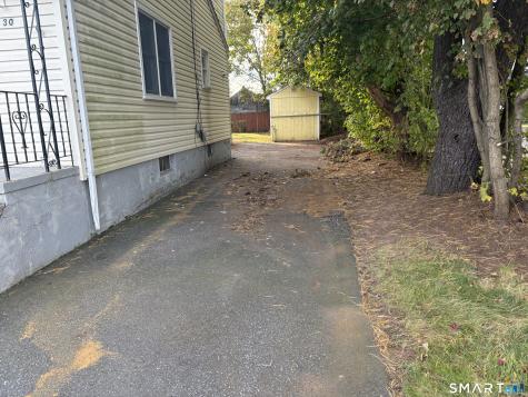 30 Mettler Street Woodbridge CT 06525