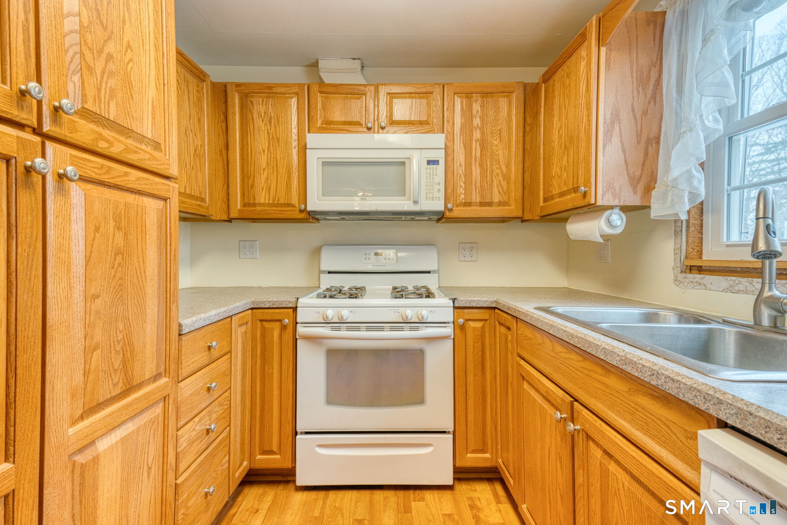 88 October Lane Southington CT 06479