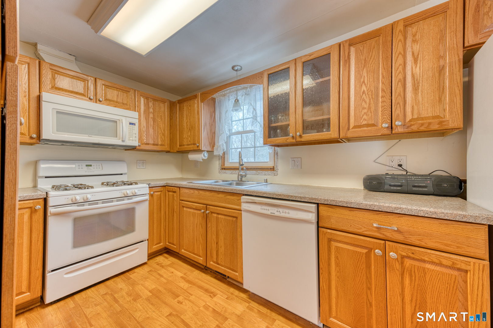 88 October Lane Southington CT 06479