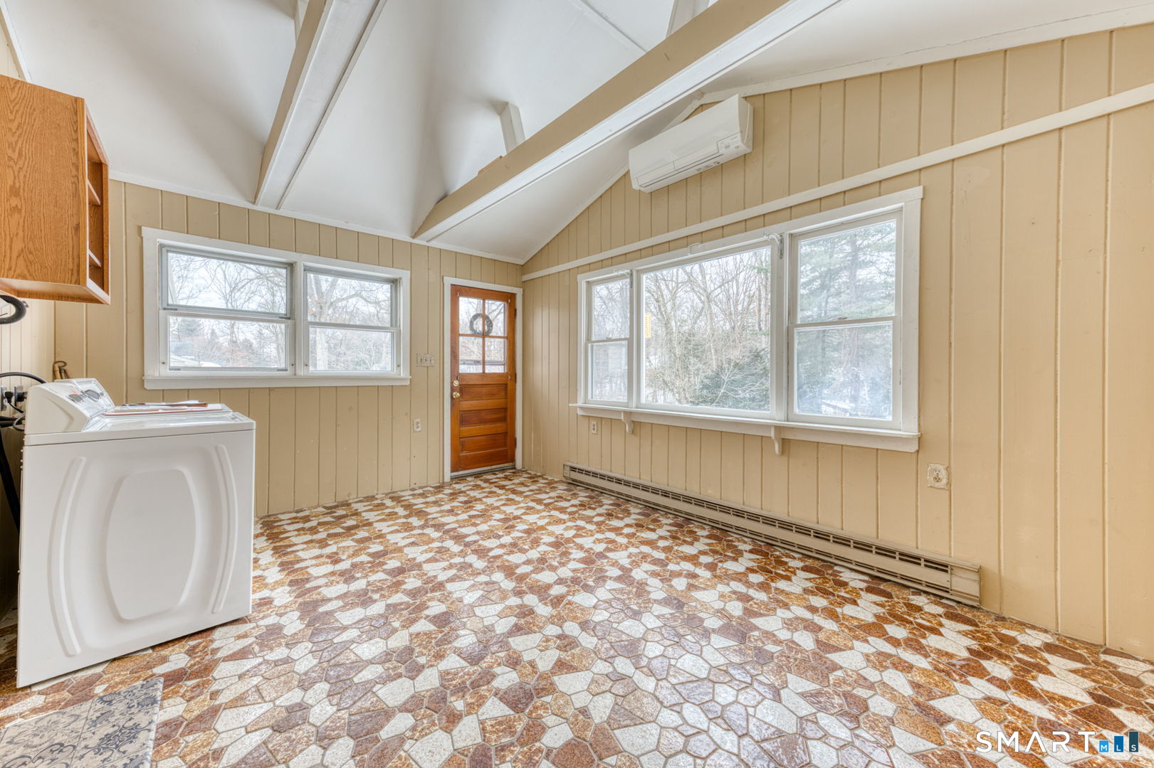 88 October Lane Southington CT 06479