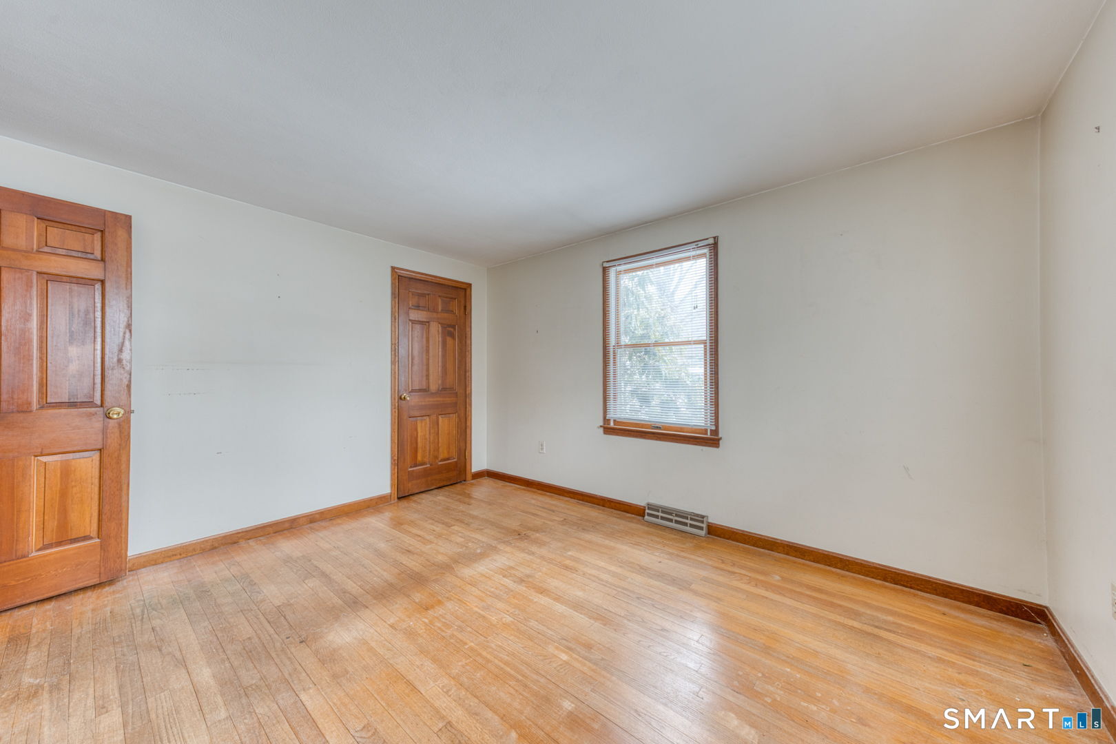 88 October Lane Southington CT 06479