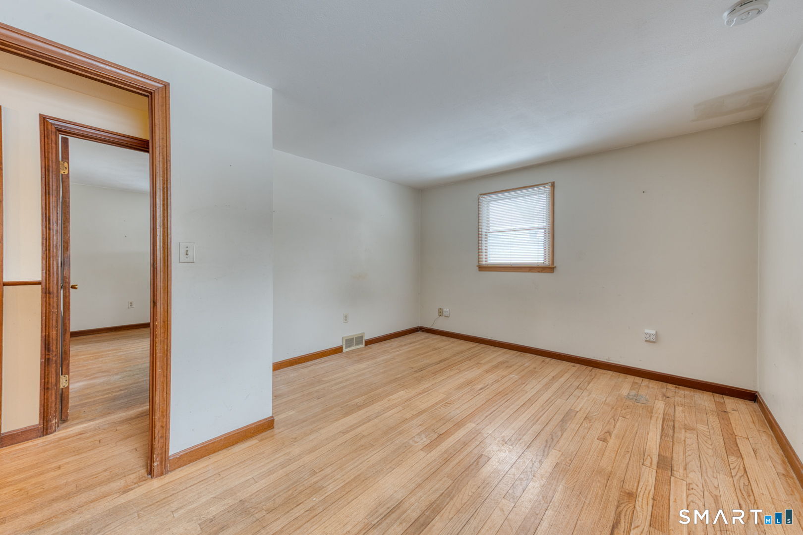 88 October Lane Southington CT 06479