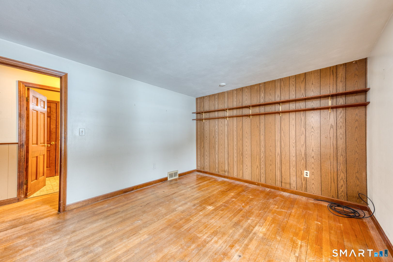 88 October Lane Southington CT 06479