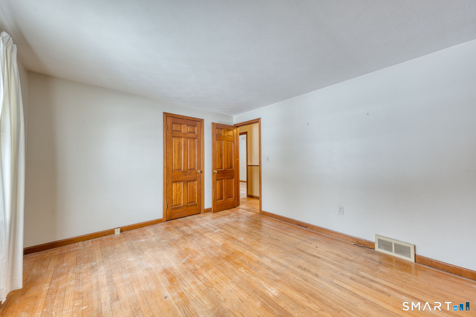 88 October Lane Southington CT 06479