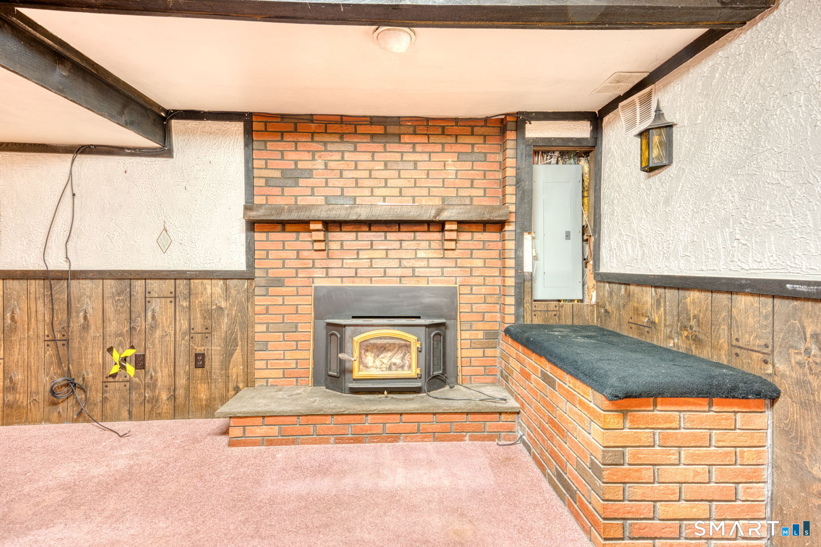 88 October Lane Southington CT 06479