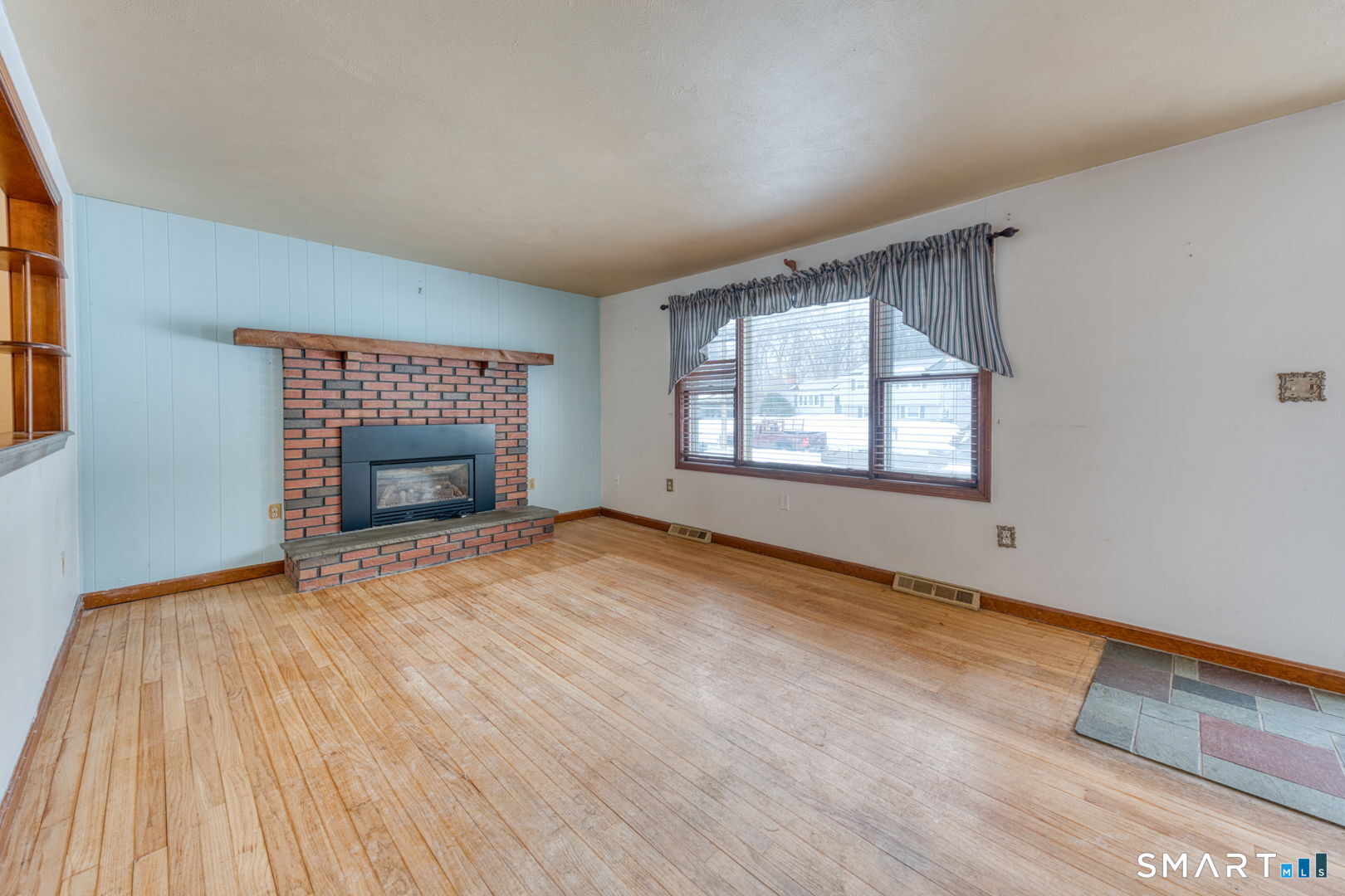 88 October Lane Southington CT 06479