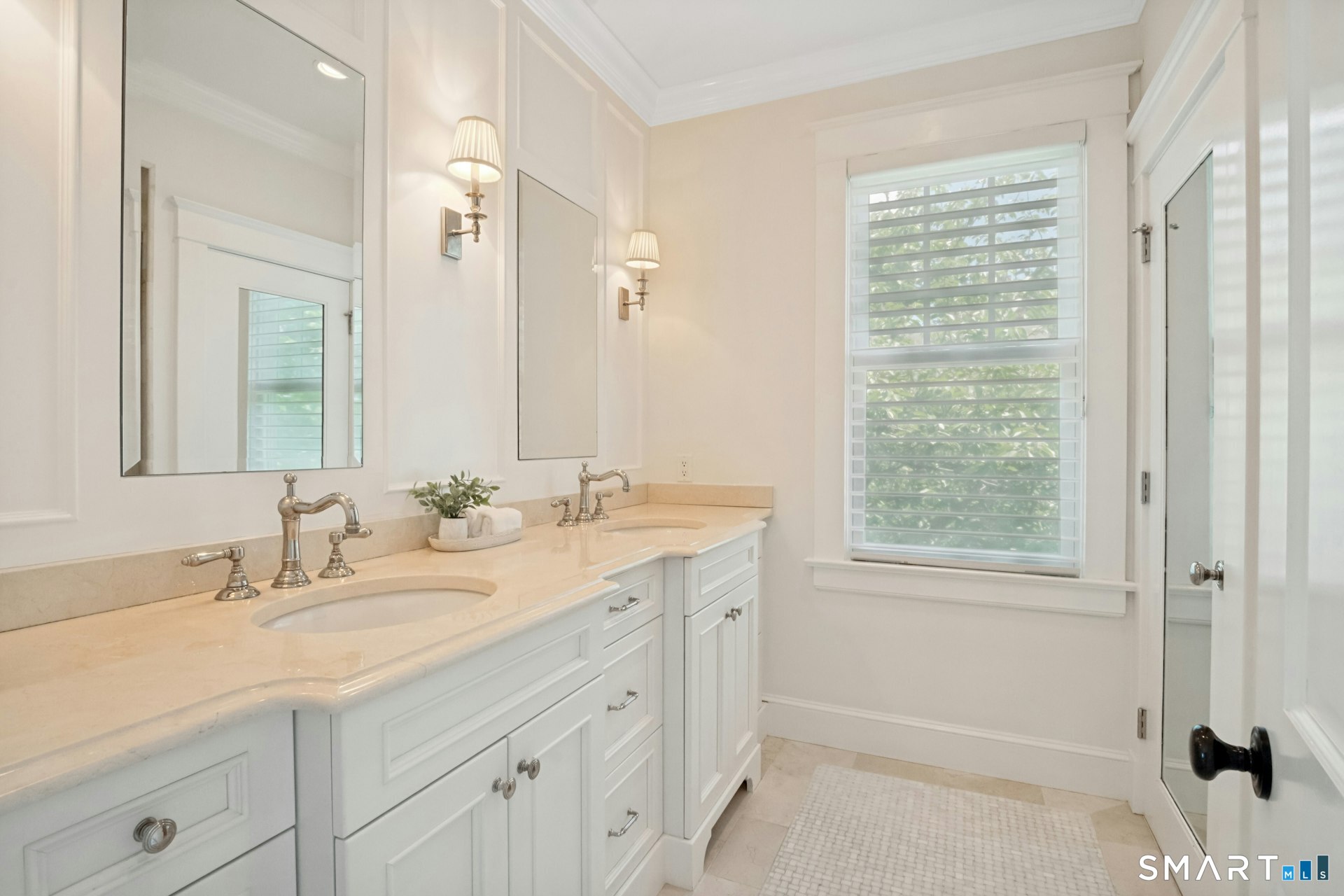 52 Chesterfield Road Stamford CT 06902